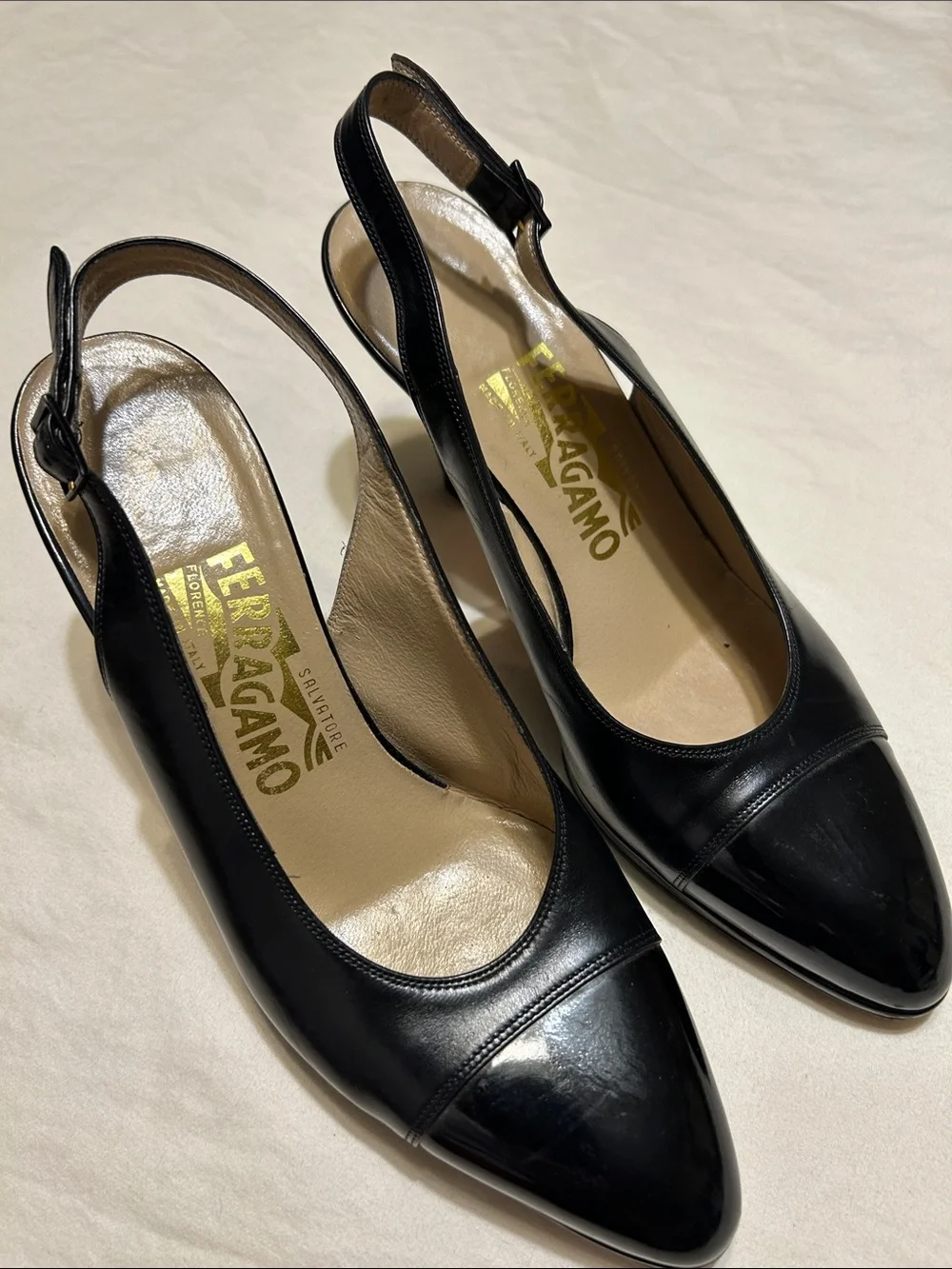 Salvatore Ferragamo Black Leather Slingback Pointed Pumps